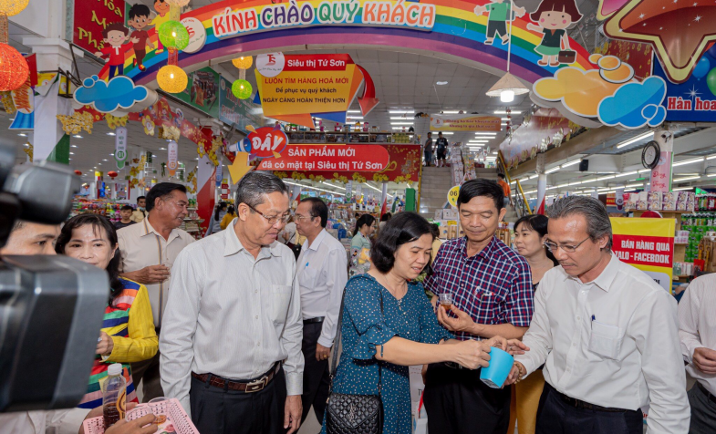 An Giang: Ước tổng mức bán lẻ hàng hóa và doanh thu dịch vụ tiêu dùng tháng 01 năm 2021 tăng 7,44% so cùng kỳ